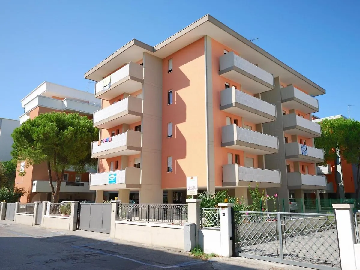 Apartment In Bibione Near Sea Beach